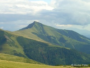 Vf. Corongiu widziany z Muntele Cailor