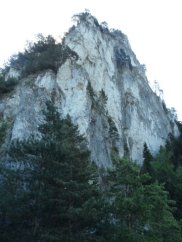 Oryginalne formy skalne w dolinie Obšivanka