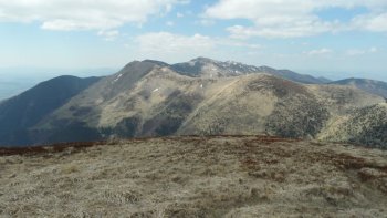 Widok ze Stoha na zachd, na gwn gra Maej Fatry Krywaskiej