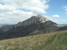 Widok na Vek Rozsutec z przeczy Stohov sedlo