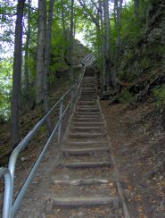 Podejcie do Zamku "Pieniny"