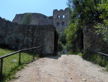Ruiny zamku w Czorsztynie