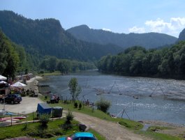 Widok na Dunajec ze Szczawnicy