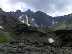 Widoki w drodze na Przecz Krzyne