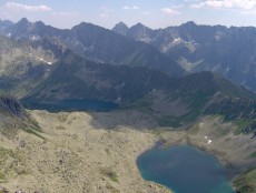 Widok z odcinka od winicy na Zawrat