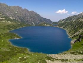 Widok na Dolin Piciu Staww Polskich