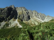 Gra Baszt, najwyszy w niej jest Szatan