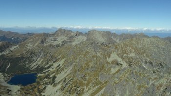 Widok z Koprowego Wierchu na polskie Tatry Wysokie - m.in. Szpiglasow Przecz czy Orl Per