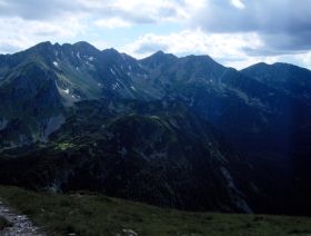 Widok z Rakonia na słowackie Tatry Zachodnie