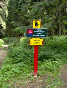 Zamknięty zielony szlak z Umarłej Przełęczy przez Dolinę Juraniową na Bobrowiec