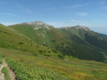 Widok na wschodni grzbiet Tatr Bielskich