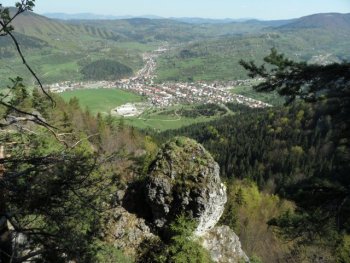 Widok na Terchov ze szlaku powyej doliny Obivanka