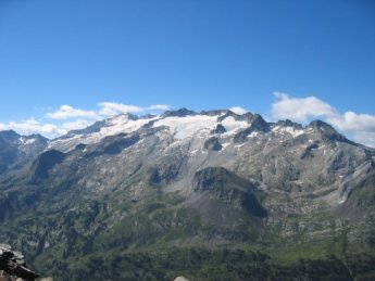 Pico de Aneto — najwyszy szczyt Pirenejw